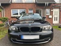 Gebraucht BMW 116 122 PS (89 kW) 2008 Schwarz Kleinwagen