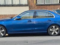 Gebraucht Mercedes C300 Avantgarde 258 PS (189 kW) 2023 Blau Limousine