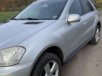 Gebraucht Mercedes ML350 231 PS (169 kW) 2010 Silber SUV