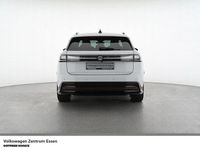 Second-hand VW ID.7 Pro 210 kW (286 CP) 2025 Alb Break