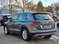 Gebraucht VW Tiguan Highline 150 PS (110 kW) 2016 Grau SUV