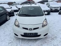 Gebraucht Toyota Aygo Cool 68 PS (50 kW) 2011 Weiß Kleinwagen