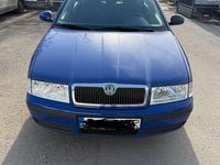 Gebraucht Skoda Octavia Tour 102 PS (75 kW) 2009 Grau Limousine