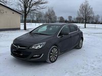 Gebraucht Opel Astra Exklusiv 165 PS (121 kW) 2015 Grau Limousine