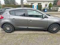 Gebraucht Renault Mégane 101 PS (74 kW) 2010 Grau Limousine