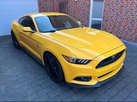 Second-hand Ford Mustang 450 CP (330 kW) 2015 Galben Coupe