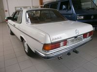 Gebraucht Mercedes 280 156 PS (114 kW) 1977 Weiß