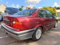 Gebraucht BMW 320 150 PS (110 kW) 1991 Rot Limousine