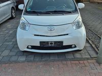 Gebraucht Toyota iQ 68 PS (50 kW) 2009 Weiß Kleinwagen