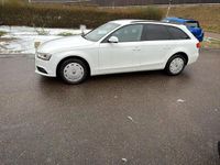 Gebraucht Audi A4 Attraction 177 PS (130 kW) 2013 Weiß Kombi