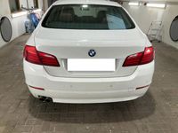 Gebraucht BMW 520 185 PS (136 kW) 2011 Weiß Limousine