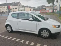 Begagnad Mitsubishi Colt 75 HK (55 kW) 2012 Vit Halvkombi