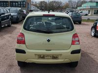 Gebraucht Renault Twingo 58 PS (42 kW) 2008 Gelb Kleinwagen