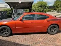 Gebraucht Dodge Charger 350 PS (257 kW) 2006 Orange Limousine