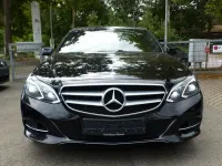 Gebraucht Mercedes E220 Avantgarde 170 PS (125 kW) 2015 Schwarz Limousine