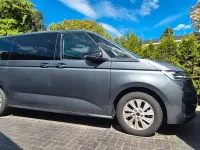 Gebraucht VW Multivan Life 150 PS (110 kW) 2024 Grau Van / Kleinbus