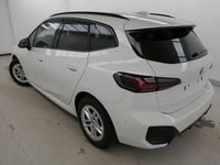 Gebraucht BMW 220 Active Tourer M Sport 163 PS (119 kW) 2025 Weiß Van / Kleinbus