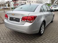 Gebraucht Chevrolet Cruze LT 150 PS (110 kW) 2010 Silber Limousine