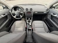 Używany Audi A3 Attraction 125 KM (91 kW) 2010 Szary Hatchback