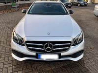 Gebraucht Mercedes E200 Avantgarde 184 PS (135 kW) 2016 Grau Limousine