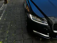 Gebraucht Jaguar XF Portfolio 179 PS (131 kW) 2019 Grau Limousine