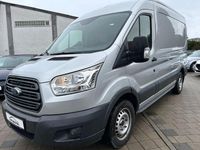 Gebraucht Ford Transit Trend 105 PS (77 kW) 2018 Silber Van / Kleinbus