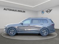 Neu BMW X7 M Sport 530 PS (389 kW) 2025 Dravitgrau SUV