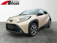 Gebraucht Toyota Aygo X Pulse 72 PS (52 kW) 2023 Beige SUV