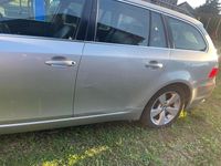 Gebraucht BMW 520 177 PS (130 kW) 2010 Silber Kombi
