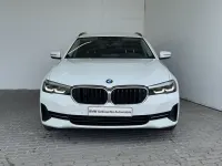 Gebraucht BMW 520 190 PS (139 kW) 2023 Weiß Limousine
