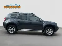 Gebraucht Dacia Duster Prestige 125 PS (91 kW) 2014 Grau SUV