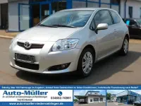 Gebraucht Toyota Auris Sol 124 PS (91 kW) 2007 Silber Kleinwagen