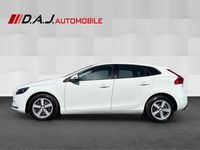 Gebraucht Volvo V40 Kinetic 120 PS (88 kW) 2018 Weiß Limousine