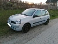 Gebraucht Renault Clio II Dynamique 75 PS (55 kW) 2004 Limousine