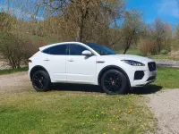 Begagnad Jaguar E-Pace R-Dynamic 179 HK (131 kW) 2018 Vit SUV