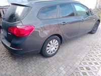 Gebraucht Opel Astra 110 PS (80 kW) 2014 Grau Kombi
