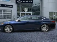 Gebraucht Lexus ES300H 218 PS (160 kW) 2021 Deep blue Limousine