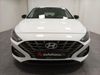 Gebraucht Hyundai i30 120 PS (88 kW) 2022 Weiß Kombi