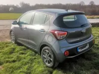 Gebraucht Hyundai i10 87 PS (63 kW) 2018 Grau Kleinwagen