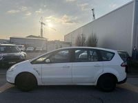 Gebraucht Ford S-MAX Titanium 140 PS (102 kW) 2009 Weiß Van / Kleinbus