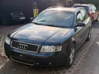 Gebraucht Audi A4 131 PS (96 kW) 2002 Blau Kombi