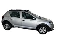 Gebraucht Dacia Sandero Prestige 90 PS (66 kW) 2014 Silber Limousine