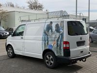 Gebraucht VW Transporter 140 PS (102 kW) 2011 Candyweiß Van
