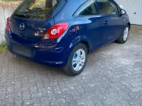 Używany Opel Corsa 80 KM (58 kW) 2009 Andere farben Hatchback