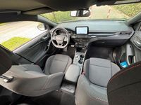 Gebraucht Ford Focus ST-Line 125 PS (91 kW) 2021 Schwarz Limousine
