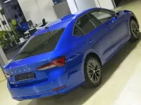 Gebraucht Skoda Octavia Ambition 150 PS (110 kW) 2023 Raceblau metallic Limousine