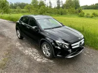 Usata Mercedes GLA200 156 CV (114 kW) 2015 Nero SUV