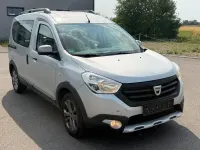 Gebraucht Dacia Dokker Stepway 116 PS (85 kW) 2015 Silber Van / Kleinbus