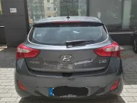 Gebraucht Hyundai i30 101 PS (74 kW) 2016 Silber Limousine