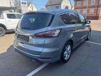 Gebraucht Ford S-MAX Titanium 190 PS (139 kW) 2020 Solarsilber Van / Kleinbus